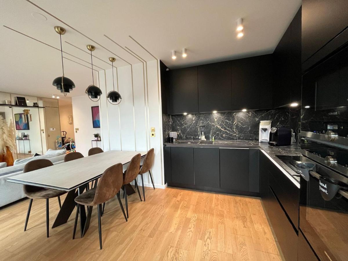 Appartement Luxueux Climatise Avec Terrasse, 6 Couchages - 17Eme Arrondissement De Paris クリシー エクステリア 写真