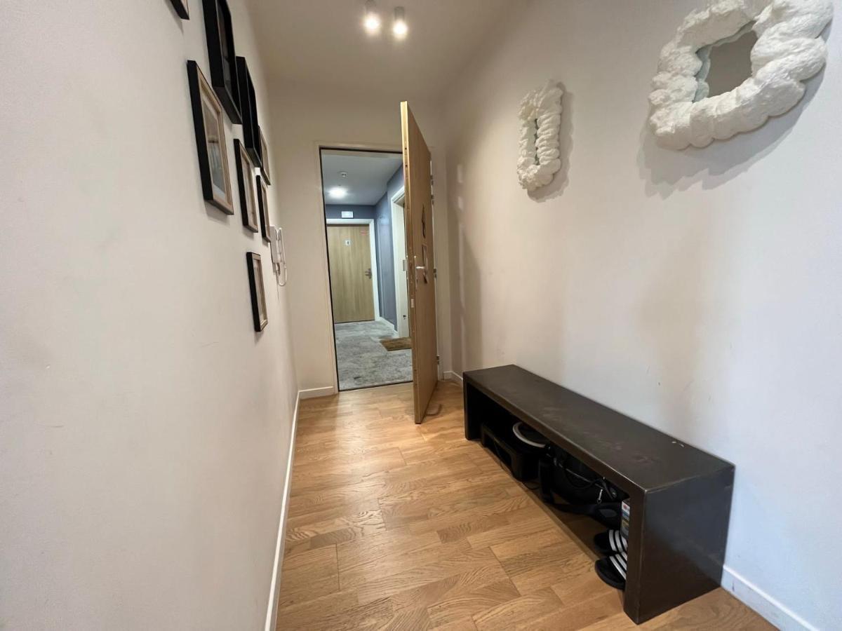 Appartement Luxueux Climatise Avec Terrasse, 6 Couchages - 17Eme Arrondissement De Paris クリシー エクステリア 写真