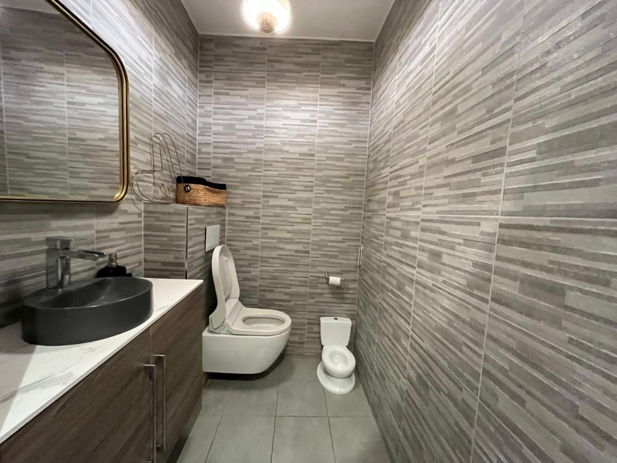 Appartement Luxueux Climatise Avec Terrasse, 6 Couchages - 17Eme Arrondissement De Paris クリシー エクステリア 写真